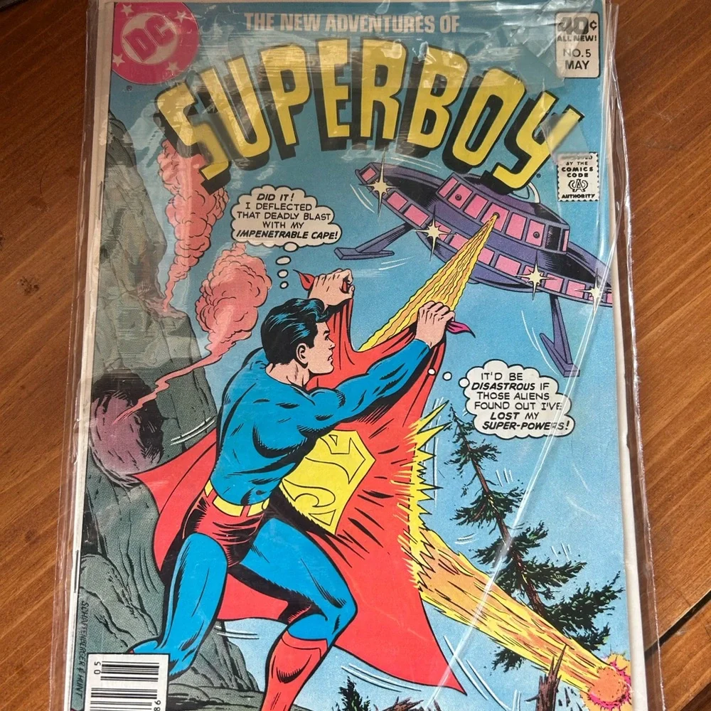 VINTAGE COMICS - Picture 3 of 4